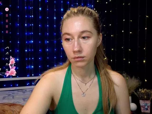 Offline kiska-wansday07 on BongaCams
