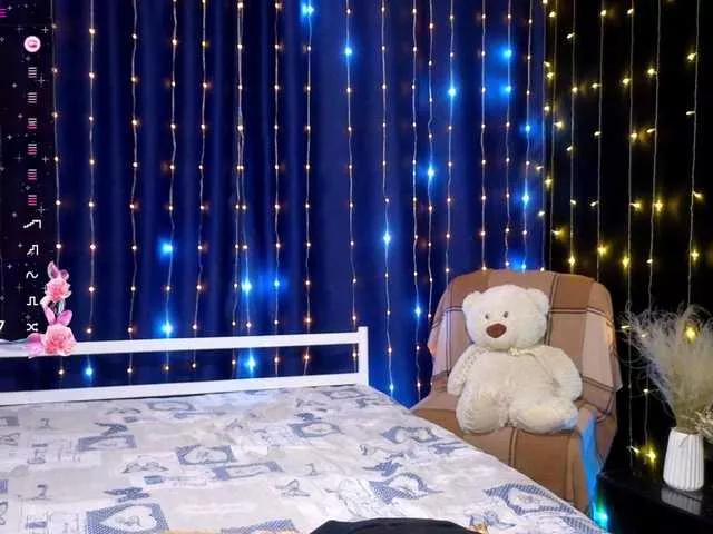 Offline kiska-wansday07 on BongaCams