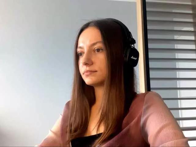 Offline KittieRusu on BongaCams