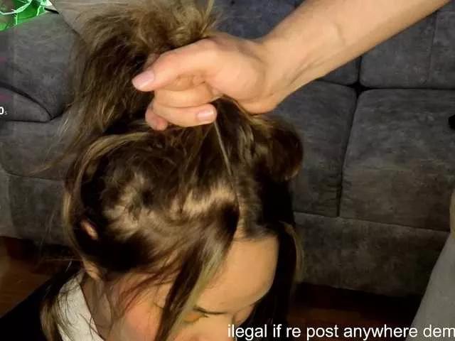 Offline lauralei01 on BongaCams