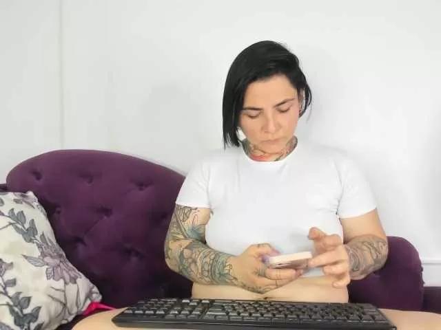 laurenchubby on BongaCams