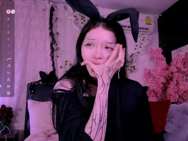 Leinbone from BongaCams