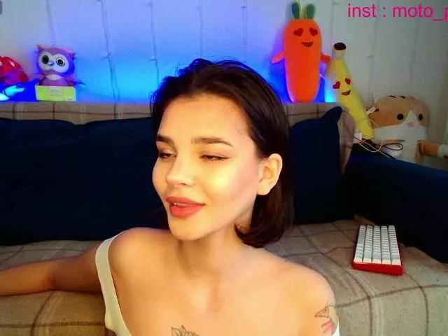 Offline life-choco on BongaCams