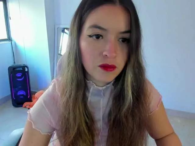 Offline littleDanni on BongaCams