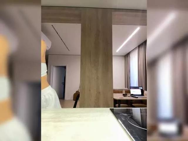 Lunadesire from BongaCams