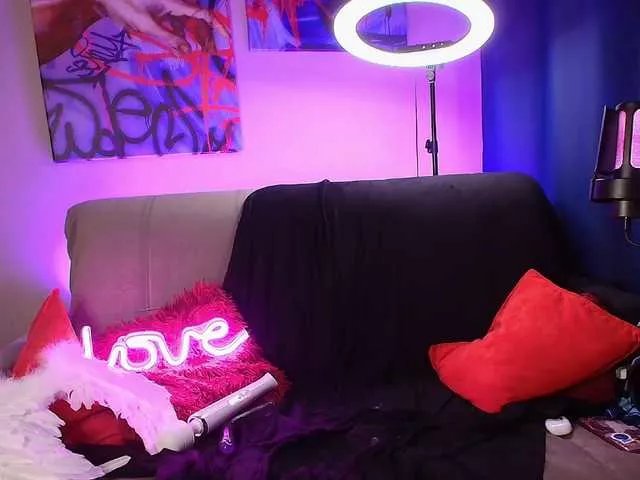 MaraXmi on BongaCams 