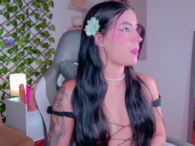 melody-cute10 on BongaCams