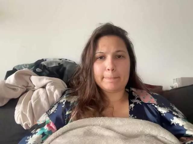Minettesexy24 on BongaCams