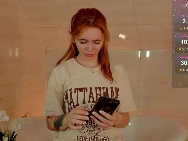 MissRedFox on BongaCams