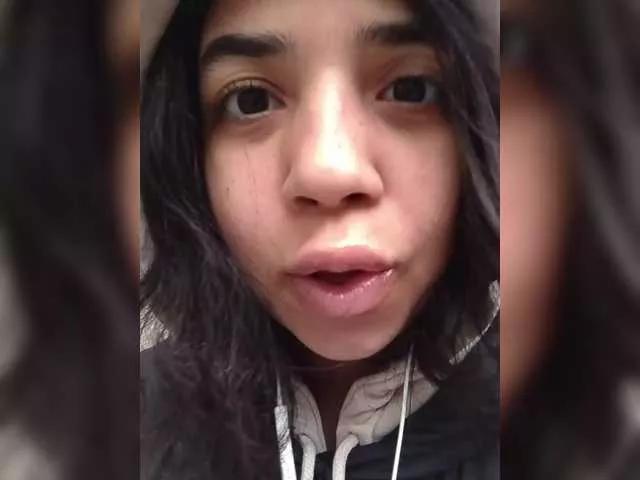 Mmmmmya on BongaCams 