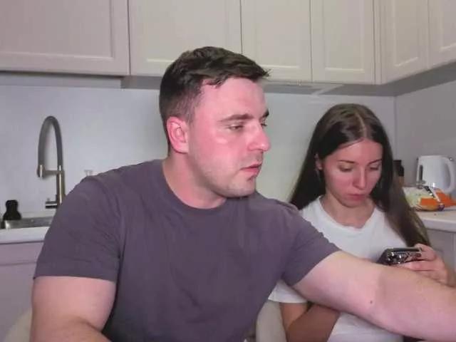 momotea on BongaCams