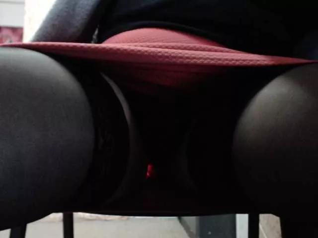 Offline moxxito on BongaCams