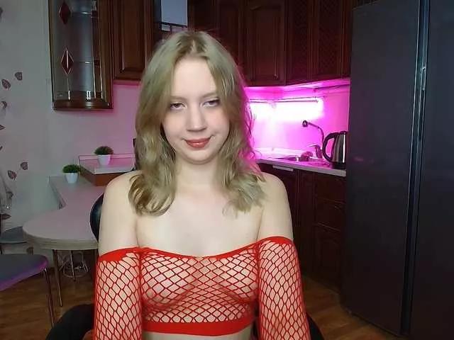 Nadins on BongaCams