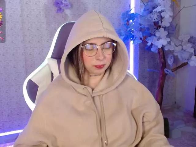 NaomiFox1