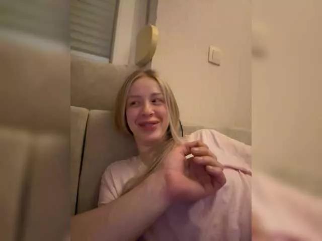 NEWHUB on BongaCams