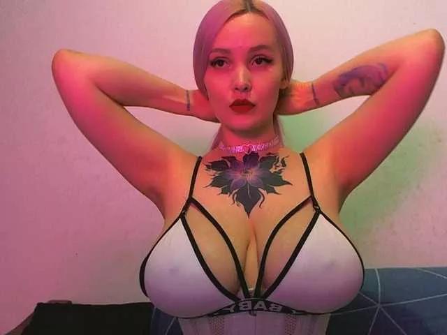 Offline npcgirl on BongaCams