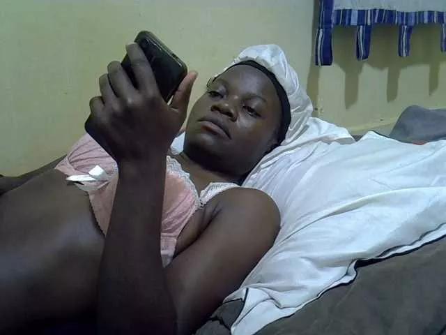 Freechat Pretty-doll on BongaCams