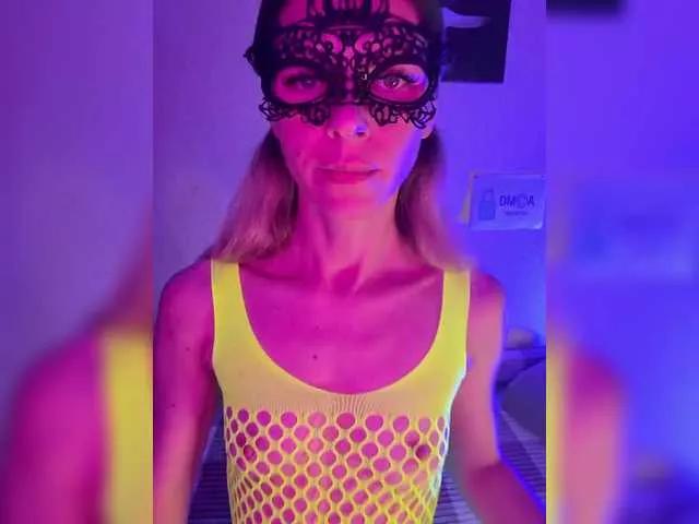 Offline Pussechka on BongaCams