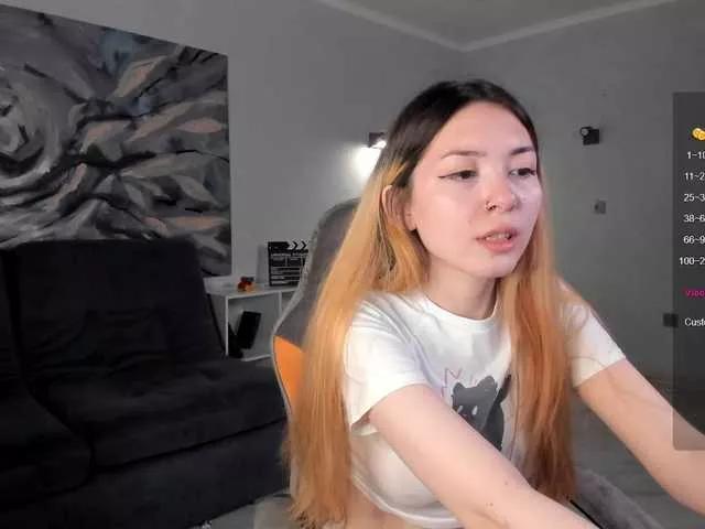 Offline Pussy-Pikmi on BongaCams