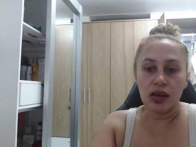 RoxanaMilf