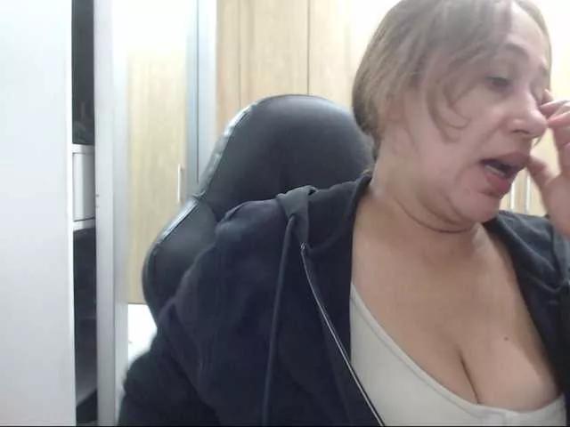 RoxanaMilf