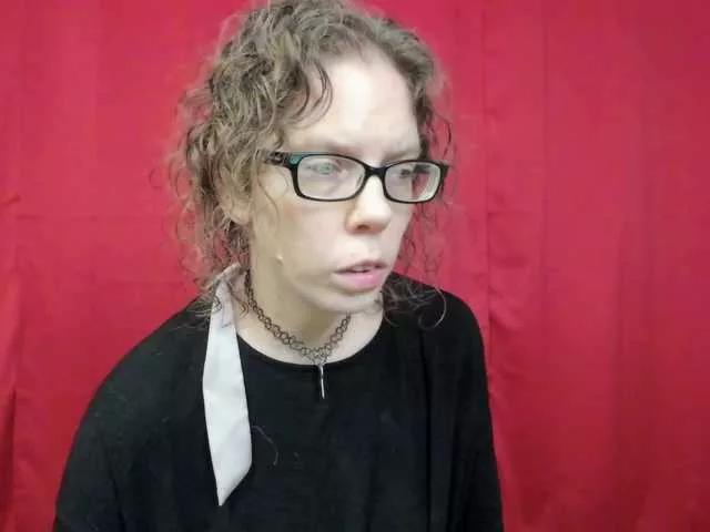 SaraDesireXO on BongaCams 