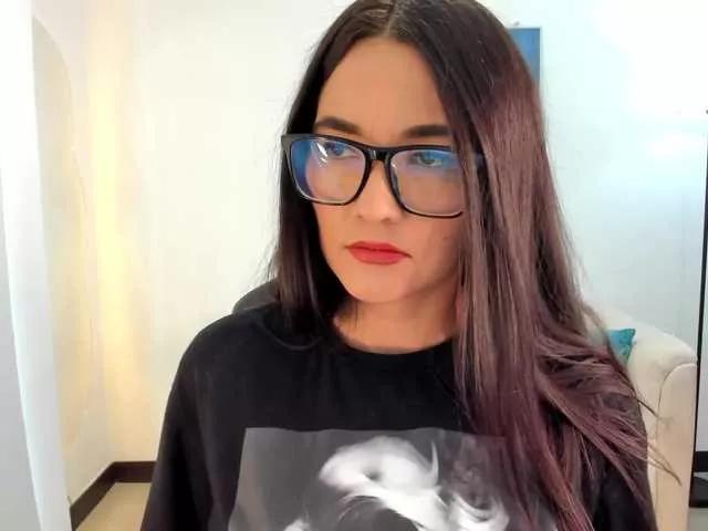 saraparkerr on BongaCams