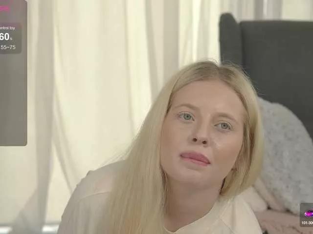 SerenaNoir on BongaCams