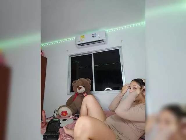 sharadreams on BongaCams