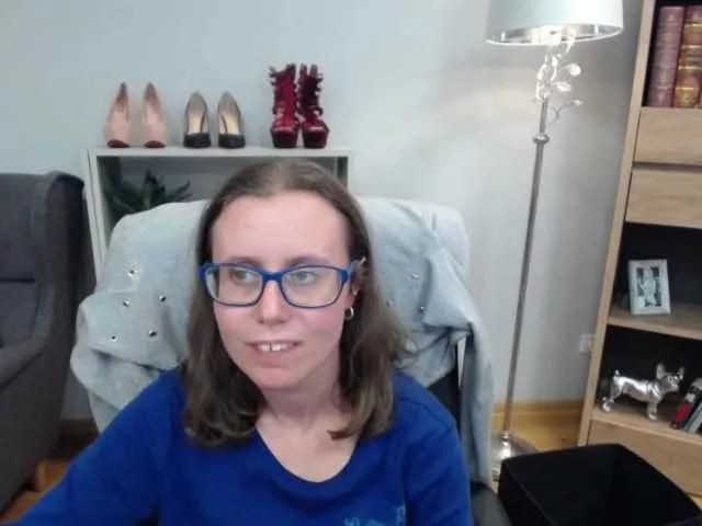 sparkleLizzy from BongaCams