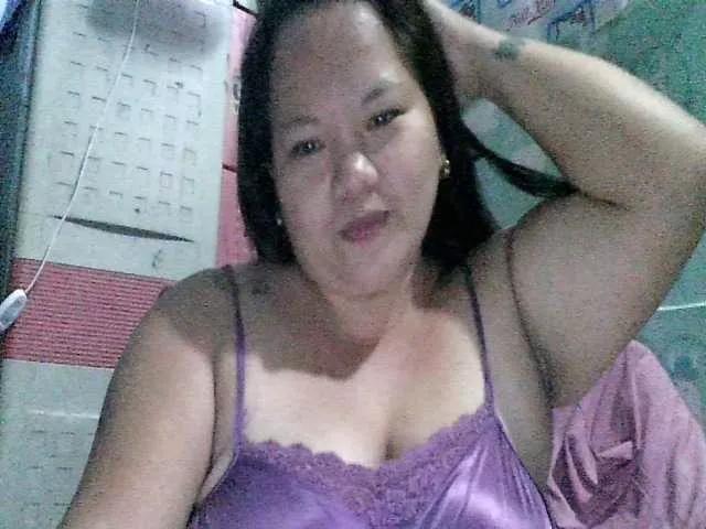 sweetasian33 on BongaCams 