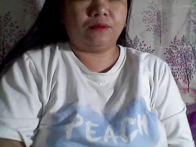 sweetasian33 on BongaCams 