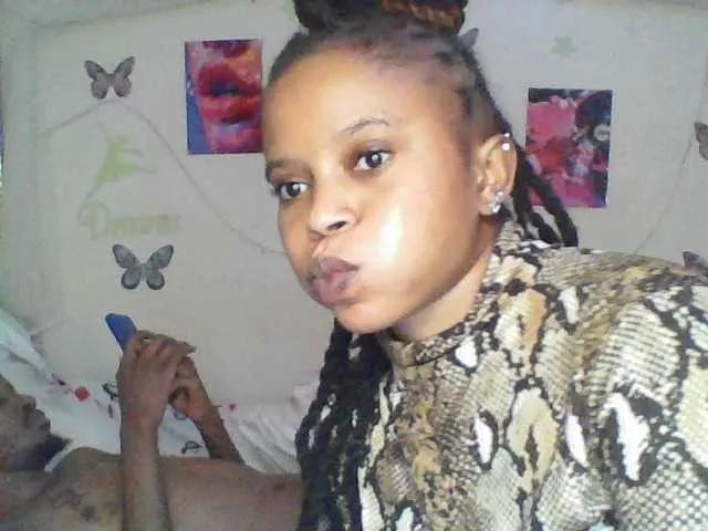 sweetdickpussy2 on BongaCams 