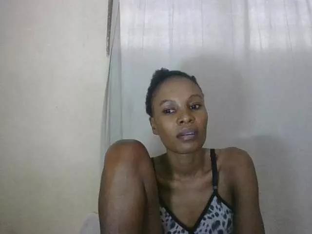 Sweetpetite254 on BongaCams 