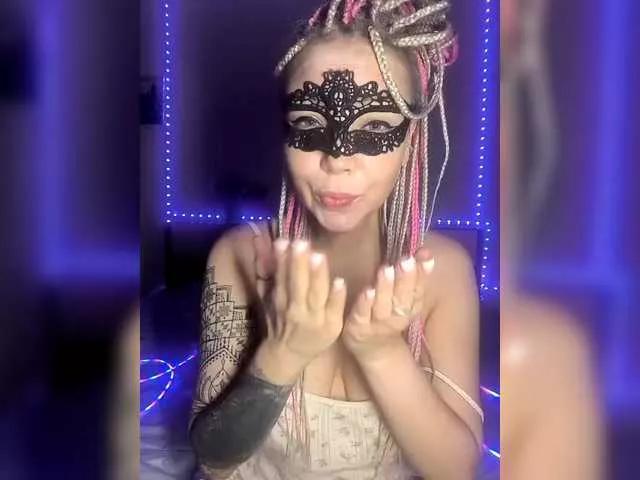 Freechat TilyTily on BongaCams