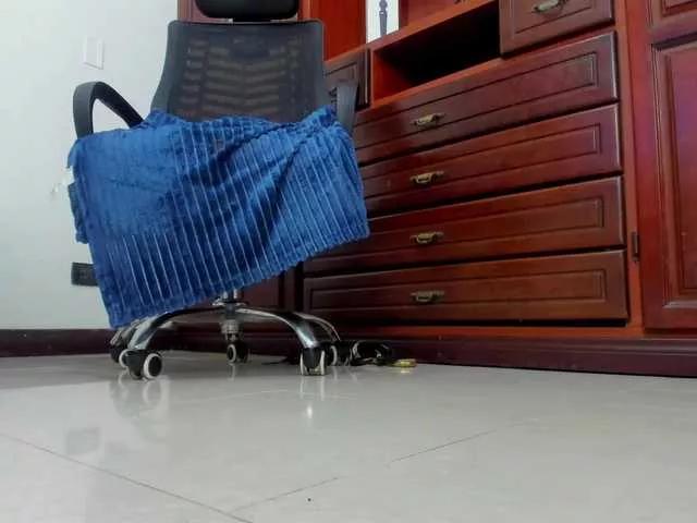 ValkiriaContee on BongaCams