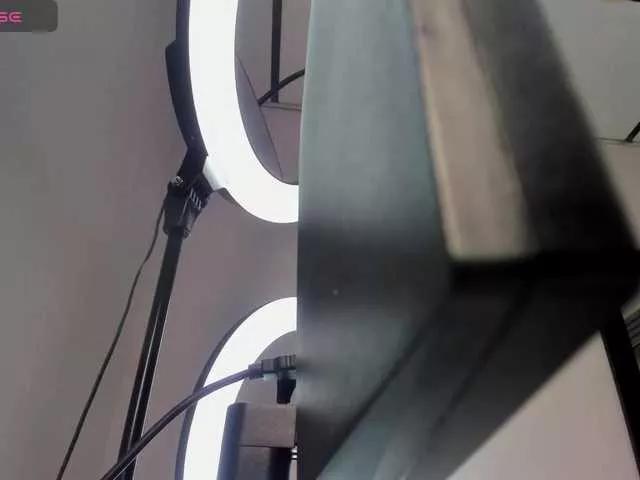 Offline Violetgirx on BongaCams