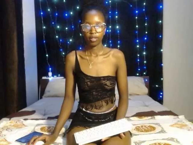 Offline Wildsmile254 on BongaCams