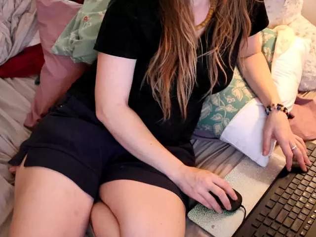 XxpixeyxX on BongaCams 