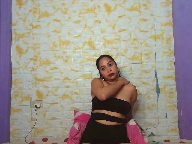 xxTrexie18 on BongaCams 