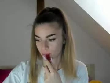 adventurina from Chaturbate