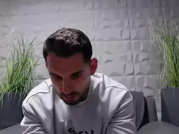 Freechat antoniovalentinidiamond on Chaturbate