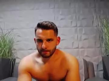 Freechat antoniovalentinidiamond on Chaturbate