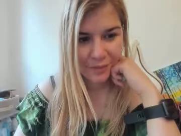 artsyandcraftsy_ from Chaturbate