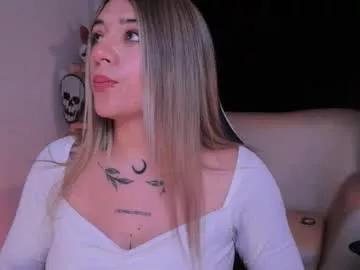 ashleyvalirya from Chaturbate