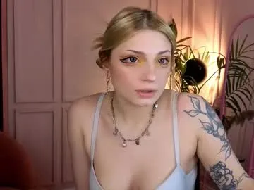 avasun — GOAL: to make my ass red [88 tokens remaining] Welcome to my room! #bigass #blonde #18 #teen #fit