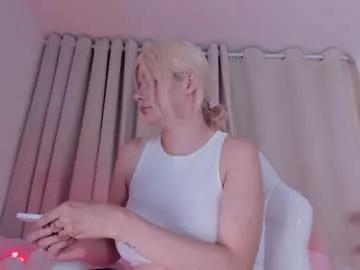 bella_adams_ on Chaturbate 
