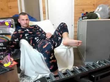 bigsshark from Chaturbate