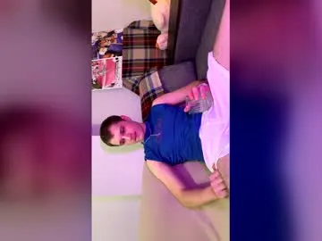 bob_bucks from Chaturbate