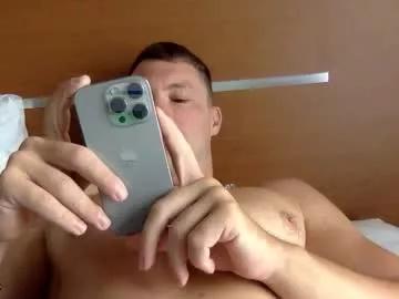 Freechat capt_oliver on Chaturbate